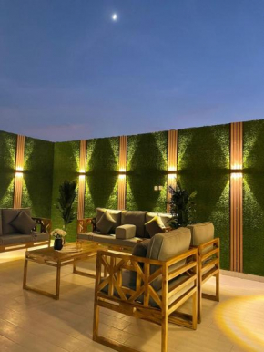 شقة فندقية علوية داخل فيلا سكنية حي الرمال دخول ذاتي